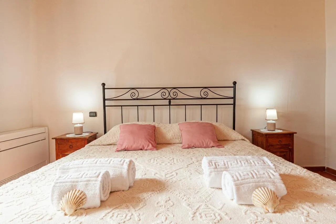Villa Con Piscina Nelle Colline Della Gallura أرتْساكينا 0*,  إيطاليا