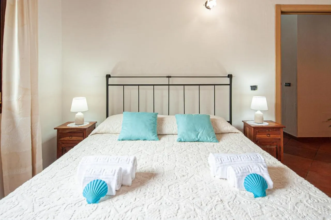 Villa Con Piscina Nelle Colline Della Gallura أرتْساكينا إيطاليا