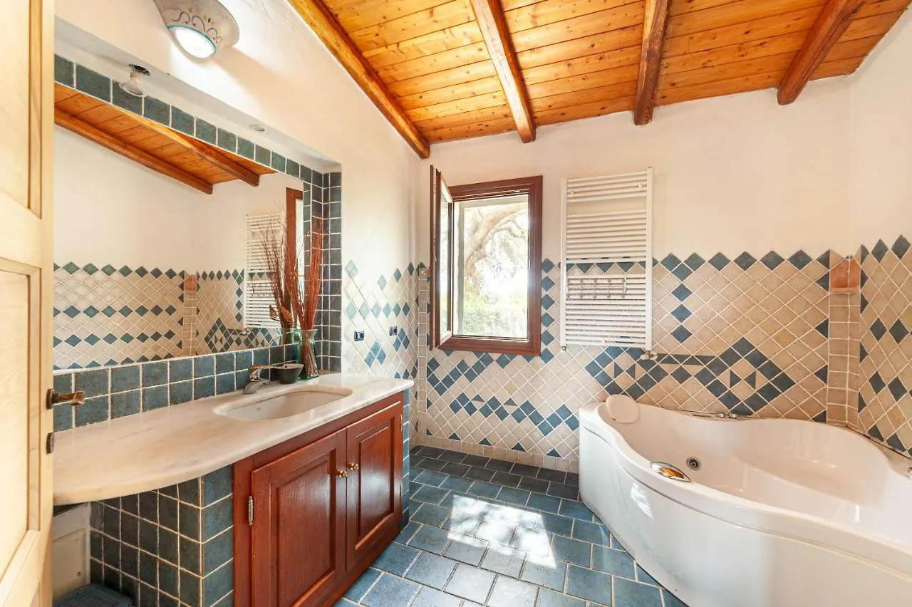 Villa Con Piscina Nelle Colline Della Gallura أرتْساكينا