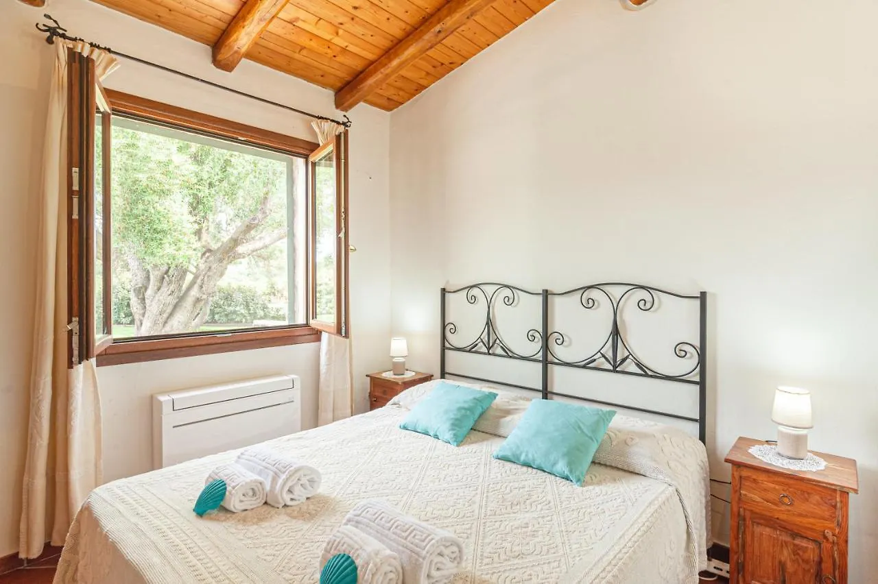 Villa Con Piscina Nelle Colline Della Gallura أرتْساكينا