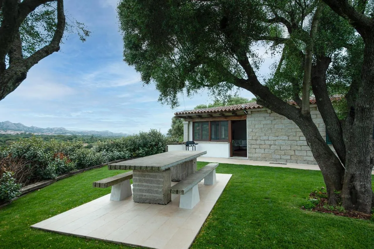 Villa Con Piscina Nelle Colline Della Gallura أرتْساكينا