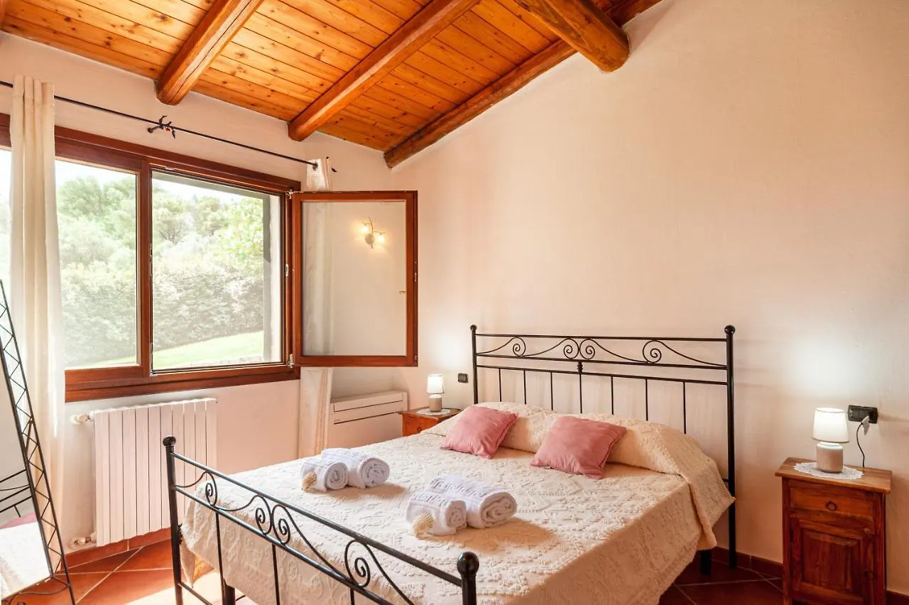 Villa Con Piscina Nelle Colline Della Gallura أرتْساكينا